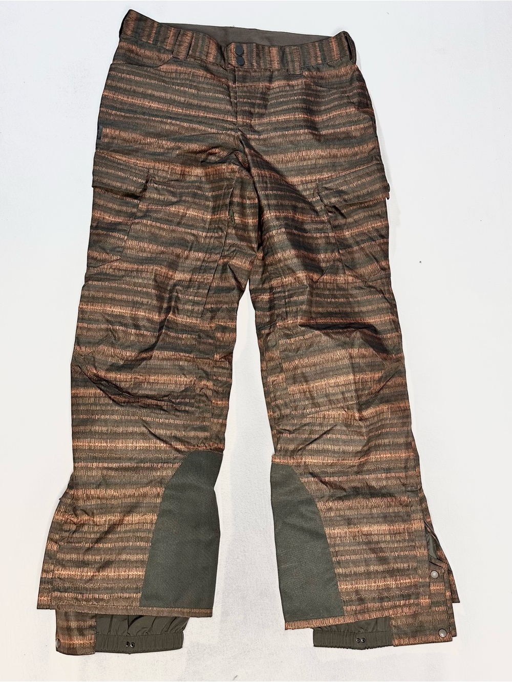 Mountain equipment company men’s snowboard and ski cargo pants
